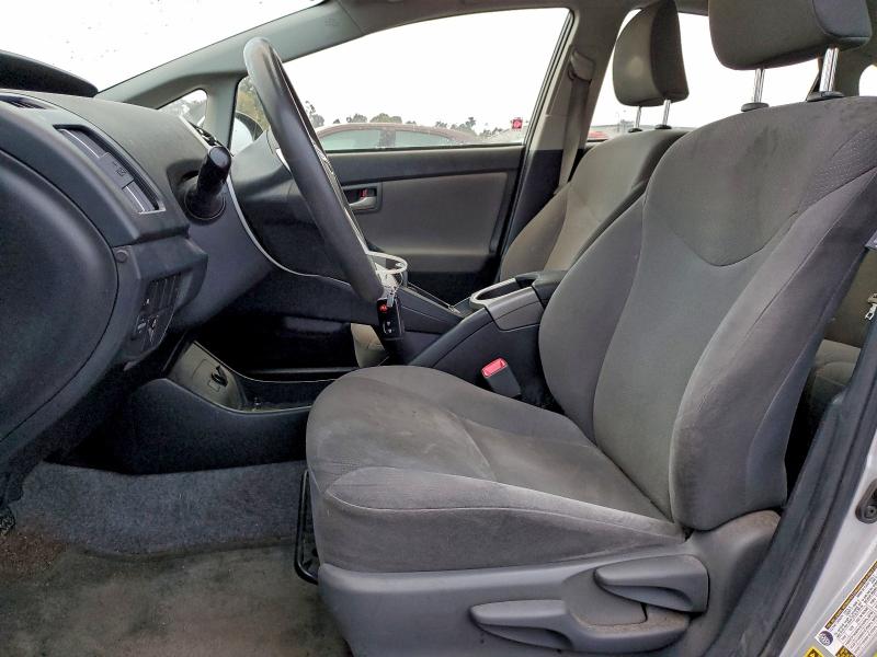 Photo 7 from auction – 2013 TOYOTA PRIUS with VIN JTDKN3DU3D5583990