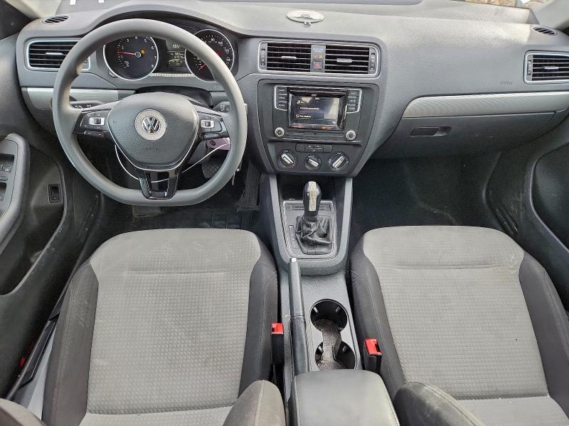 Photo 8 from auction – 2017 VOLKSWAGEN JETTA S with VIN 3VW2B7AJ7HM387123