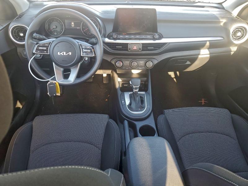 Photo 8 from auction – 2024 KIA FORTE with VIN 3KPF24AD2RE823305