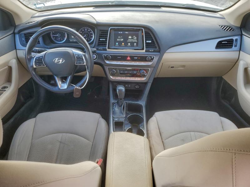 Photo 8 from auction – 2018 HYUNDAI SONATA SPO with VIN 5NPE34AF2JH665476