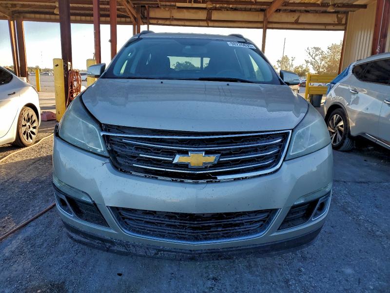 Photo 5 from auction – 2014 CHEVROLET TRAVERSE L with VIN 1GNKRGKDXEJ357475