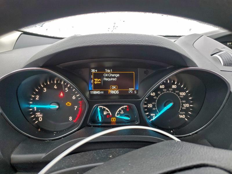 Photo 9 from auction – 2018 FORD ESCAPE SE with VIN 1FMCU9G99JUC50112