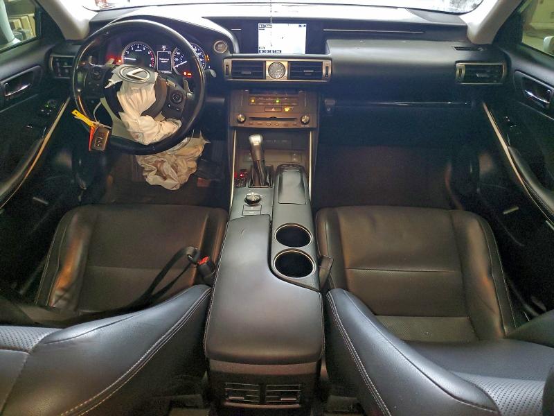Photo 8 from auction – 2016 LEXUS IS 200T with VIN JTHBA1D28G5006311