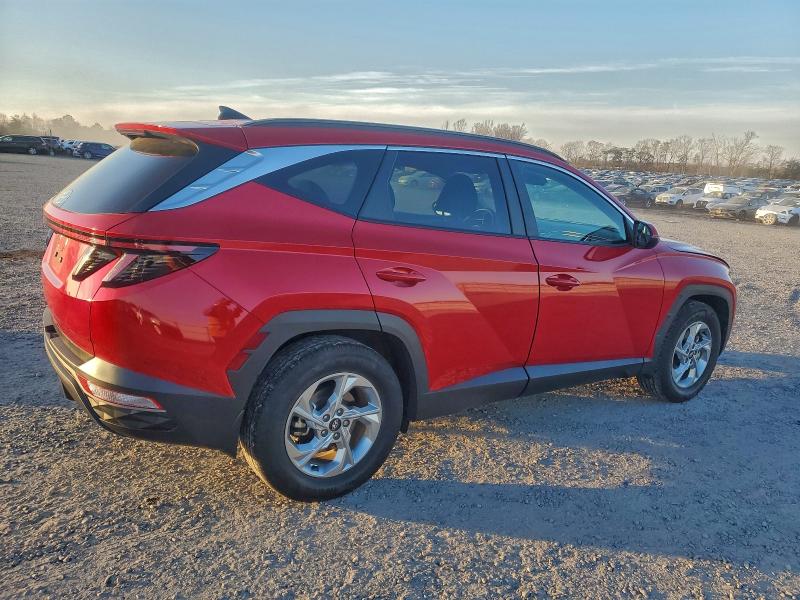 Photo 3 from auction – 2023 HYUNDAI TUCSON SEL with VIN 5NMJB3AE2PH258136