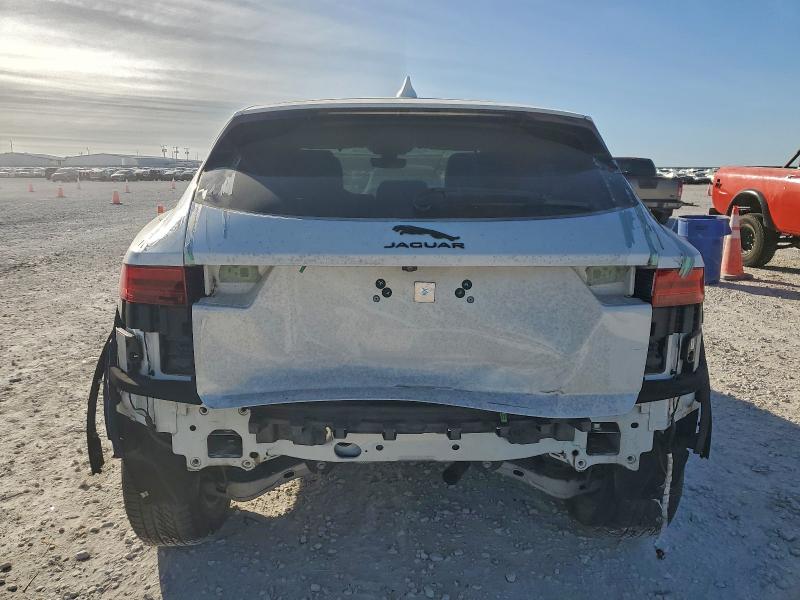 Photo 6 from auction – 2018 JAGUAR E-PACE S with VIN SADFJ2FX1J1Z13468