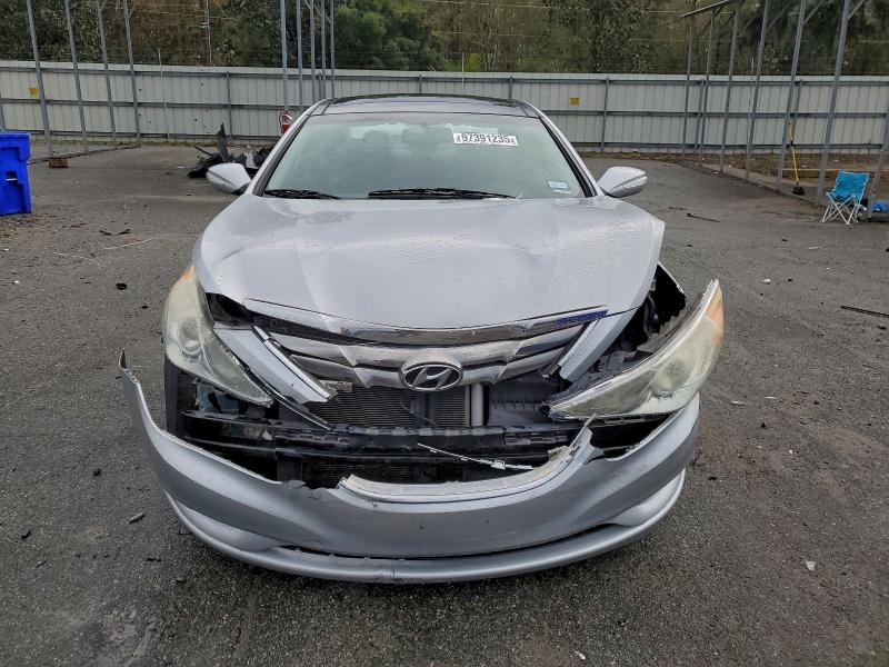 Photo 5 from auction – 2013 HYUNDAI SONATA SE with VIN 5NPEC4AB6DH569951