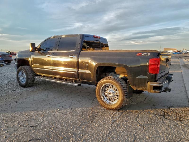 Photo 2 from auction – 2019 CHEVROLET SILVERADO with VIN 1GC1KTEYXKF172857