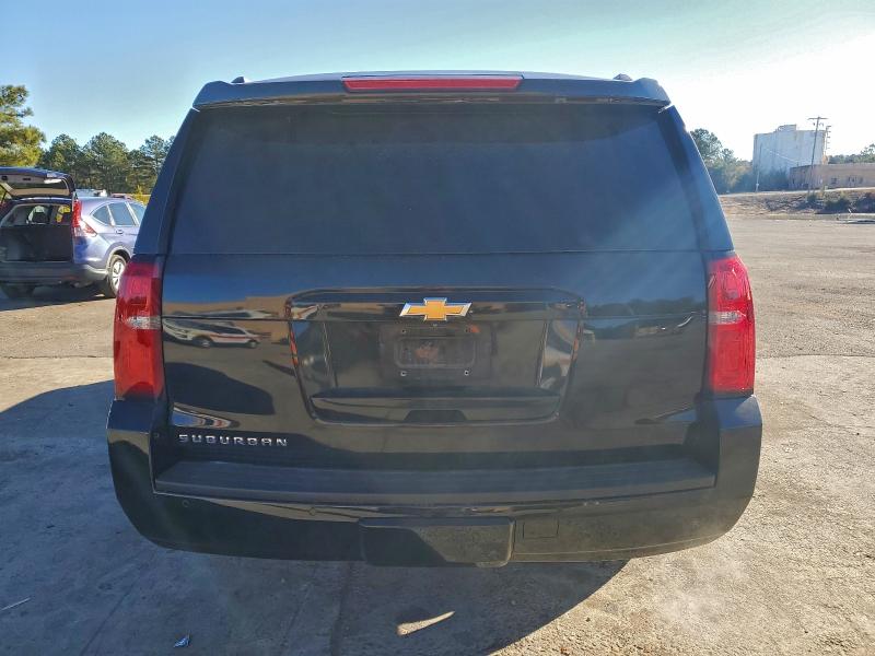 Photo 6 from auction – 2015 CHEVROLET SUBURBAN K with VIN 1GNSKJKC2FR704583