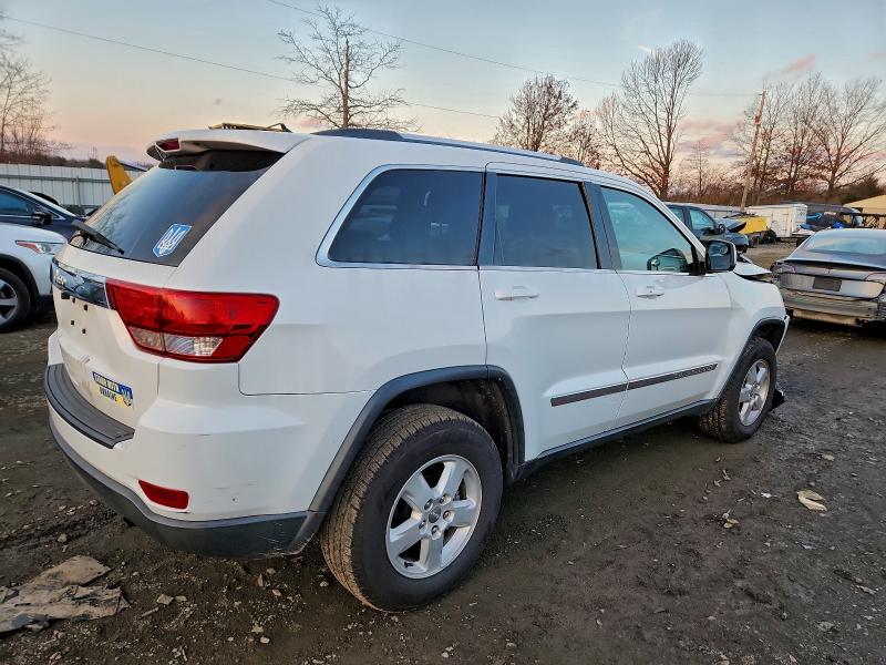 Photo 3 from auction – 2013 JEEP GRAND CHER with VIN 1C4RJFAG0DC641821
