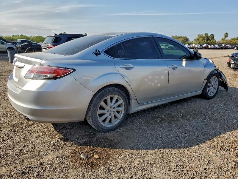 Photo 3 from auction – 2011 MAZDA 6 I with VIN 1YVHZ8CH4B5M27156