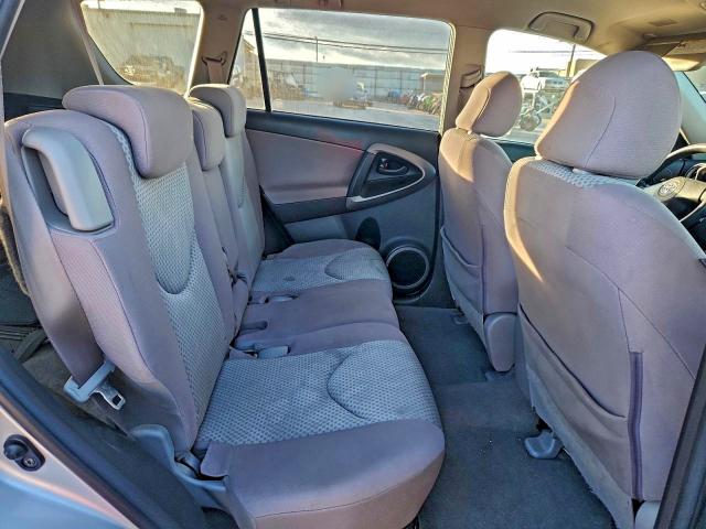 Photo 11 from auction – 2008 TOYOTA RAV4 with VIN JTMBD33V186079628