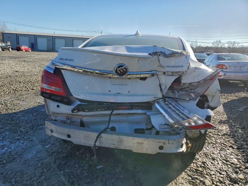 Photo 6 from auction – 2016 BUICK LACROSSE with VIN 1G4GB5G32GF118267