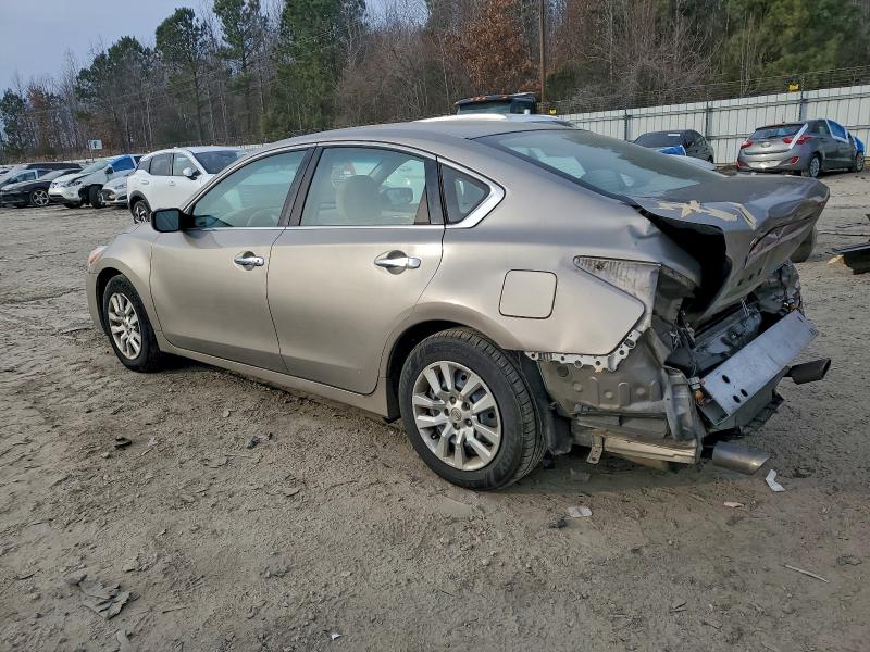 Photo 2 from auction – 2014 NISSAN ALTIMA 2.5 with VIN 1N4AL3AP1EC126033