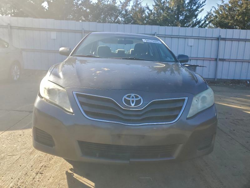 Photo 5 from auction – 2011 TOYOTA CAMRY with VIN 4T1BF3EKXBU160106