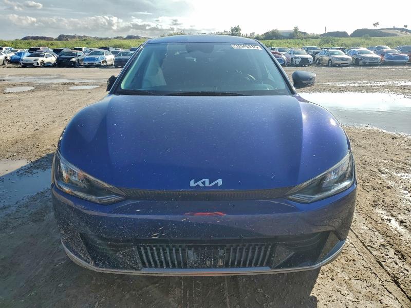 Foto 5 de la subasta – 2023 KIA EV6 con VIN KNDC34LAXP5605060