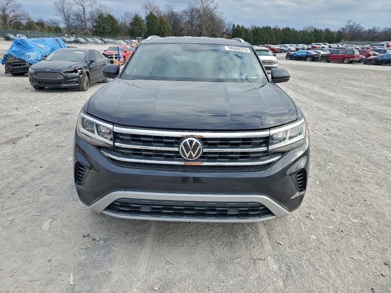 Photo 5 from auction – 2021 VOLKSWAGEN ATLAS CROS with VIN 1V2AC2CA0MC210256