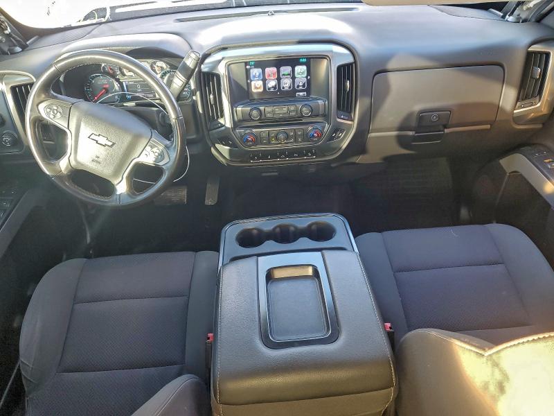 Photo 8 from auction – 2018 CHEVROLET SILVERADO with VIN 1GCVKREC6JZ244207