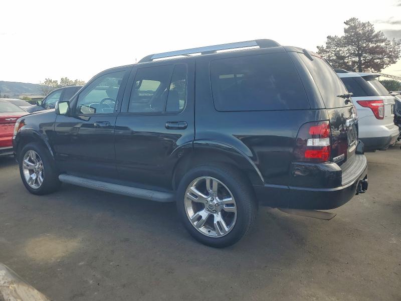 Photo 2 from auction – 2010 FORD EXPLORER L with VIN 1FMEU8F80AUB03222