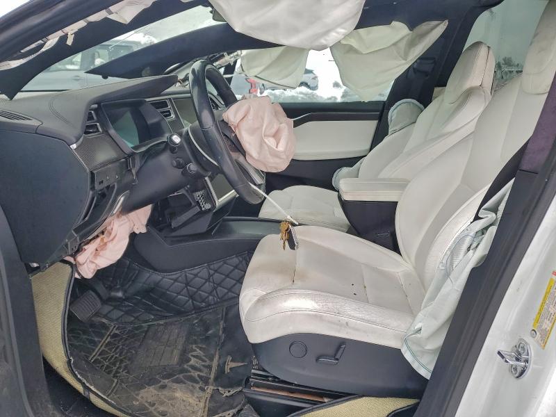 Photo 7 from auction – 2017 TESLA MODEL X with VIN 5YJXCDE27HF078196
