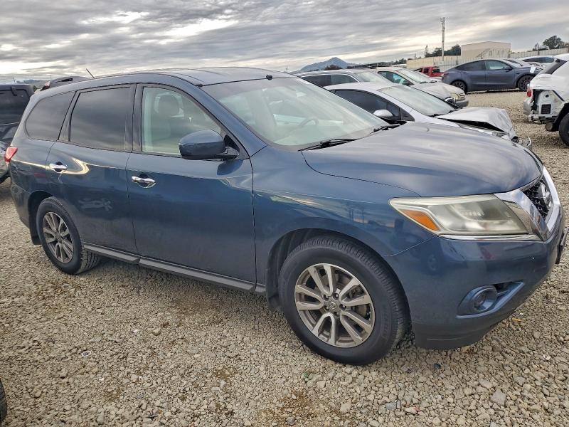 Photo 4 from auction – 2014 NISSAN PATHFINDER with VIN 5N1AR2MN5EC678398