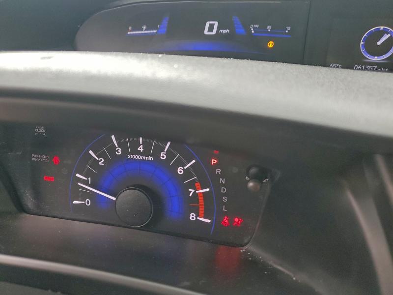 Photo 9 from auction – 2014 HONDA CIVIC LX with VIN 19XFB2F55EE047221