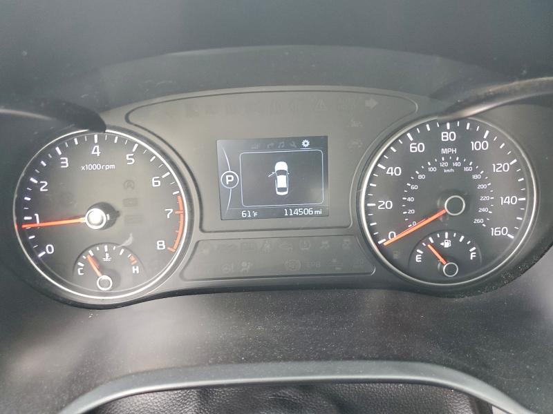 Photo 9 from auction – 2016 KIA OPTIMA EX with VIN 5XXGU4L33GG055003