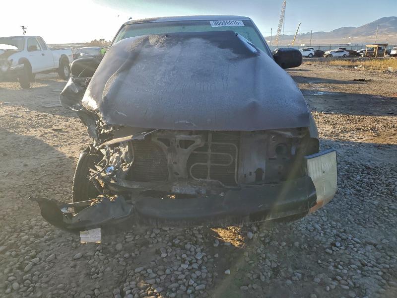 Photo 5 from auction – 2000 GMC SONOMA with VIN 1GTCS1450YK242967