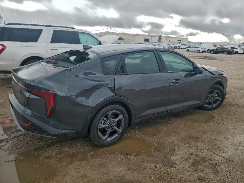 Photo 3 from auction – 2025 KIA K4 LX with VIN 3KPFT4DE0SE213684
