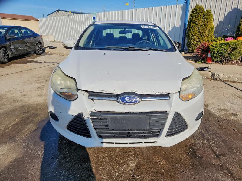 Photo 5 from auction – 2013 FORD FOCUS SE with VIN 1FADP3F21DL282215