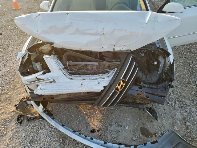 Photo 11 from auction – 2009 HYUNDAI SONATA SE with VIN 5NPEU46C09H454879