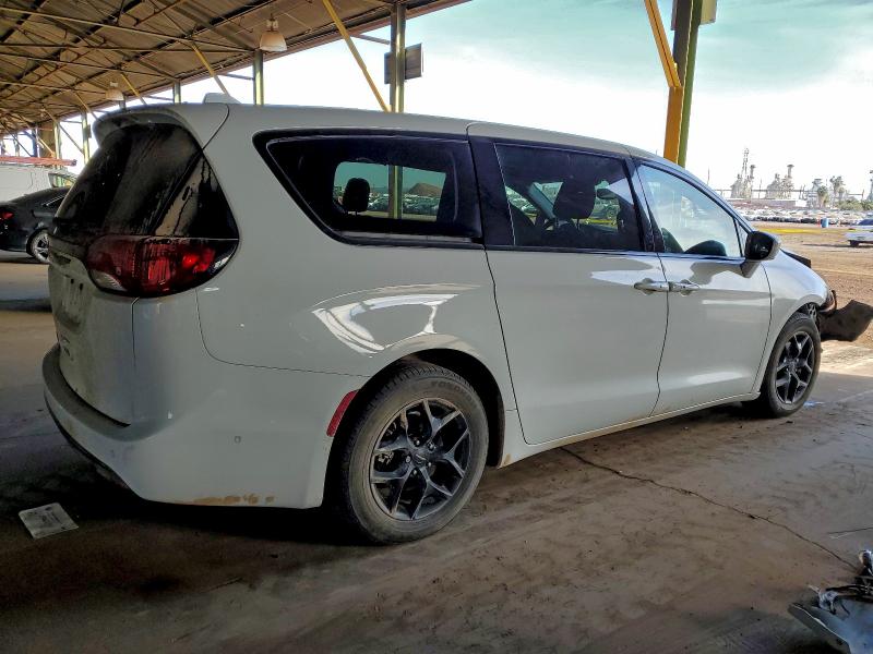 Photo 3 from auction – 2020 CHRYSLER PACIFICA T with VIN 2C4RC1FG7LR122910