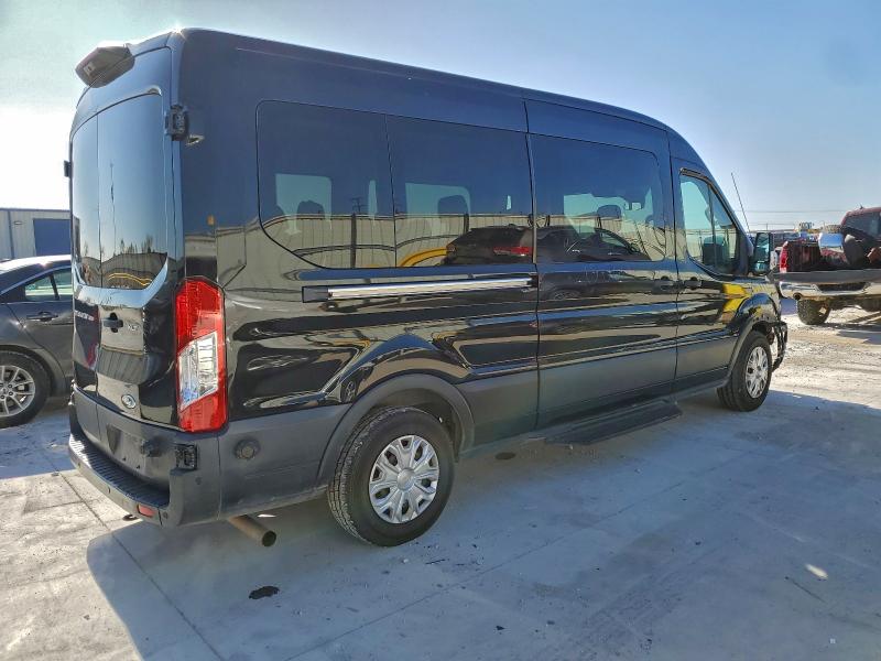 Foto 3 de la subasta – 2020 FORD TRANSIT con VIN 1FBAX2C85LKA43498