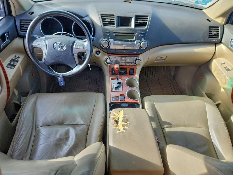 Photo 8 from auction – 2008 TOYOTA HIGHLANDER with VIN JTEES42A282036782
