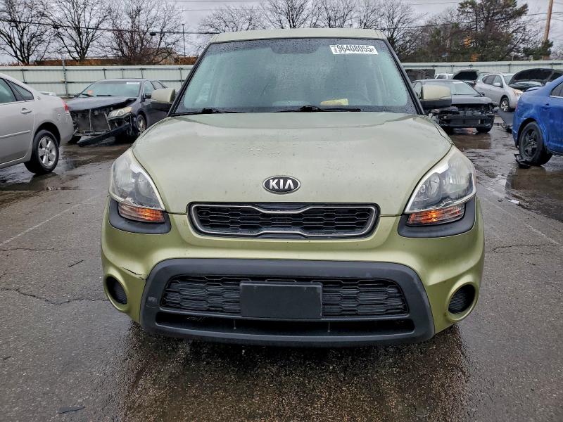Photo 5 from auction – 2013 KIA SOUL with VIN KNDJT2A68D7578287