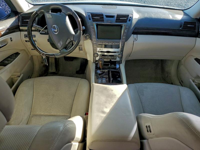 Photo 8 from auction – 2007 LEXUS LS 460L with VIN JTHGL46F075004697