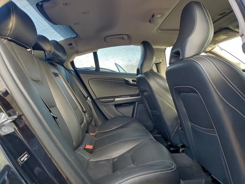 Photo 10 from auction – 2017 VOLVO S60 with VIN YV126MFL5H2433534