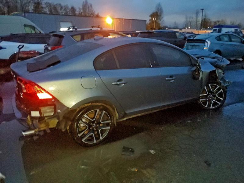 Photo 3 from auction – 2017 VOLVO S60 with VIN YV140MTLXH2430997