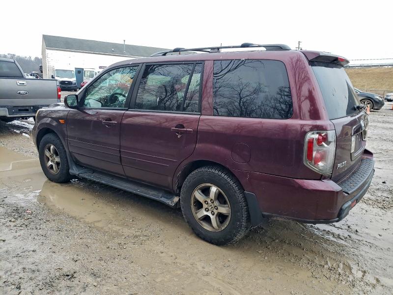 Photo 2 from auction – 2008 HONDA PILOT EXL with VIN 5FNYF18518B026675
