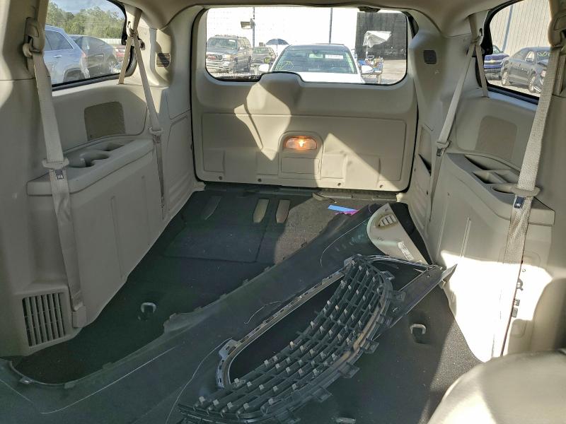 Photo 10 from auction – 2016 CHRYSLER TOWN & COU with VIN 2C4RC1BG1GR120727