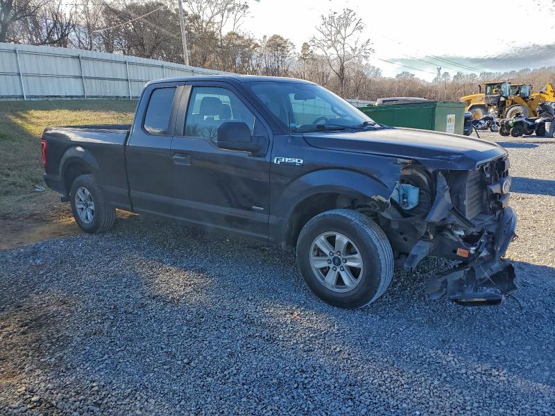 Photo 4 from auction – 2016 FORD F150 SUPER with VIN 1FTEX1CP8GKF15391