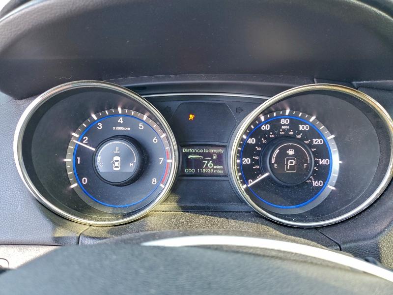 Photo 9 from auction – 2011 HYUNDAI SONATA GLS with VIN 5NPEB4AC2BH036388