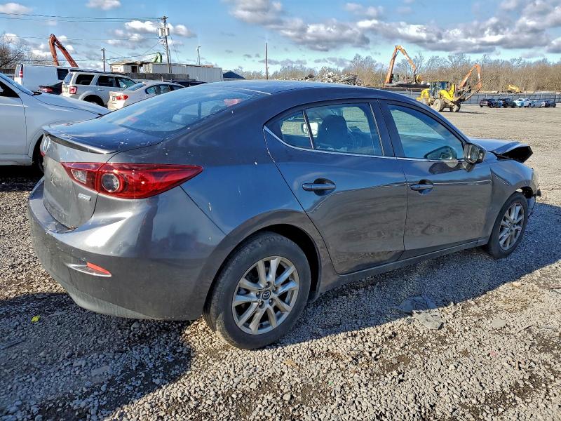 Photo 3 from auction – 2014 MAZDA 3 TOURING with VIN JM1BM1V71E1139550