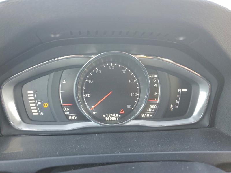 Photo 9 from auction – 2016 VOLVO V60 with VIN YV140MEK1G1305475
