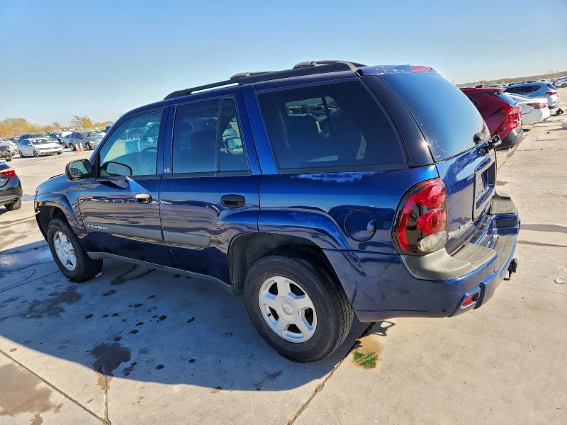 Photo 2 from auction – 2003 CHEVROLET TRAILBLAZE with VIN 1GNDS13S932241585