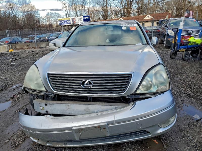 Photo 5 from auction – 2003 LEXUS LS 430 with VIN JTHBN30F530120511
