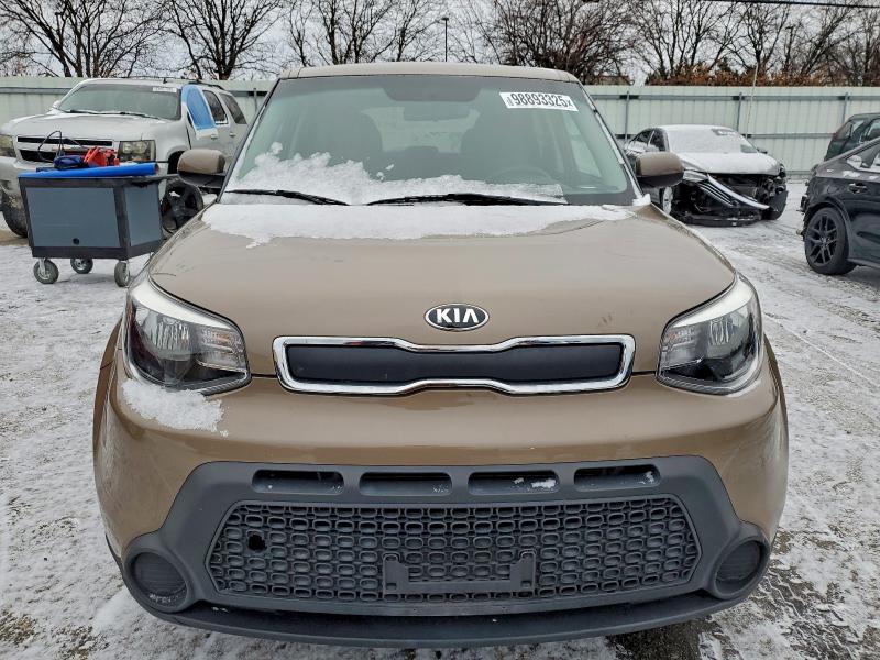 Photo 5 from auction – 2015 KIA SOUL with VIN KNDJN2A24F7117484