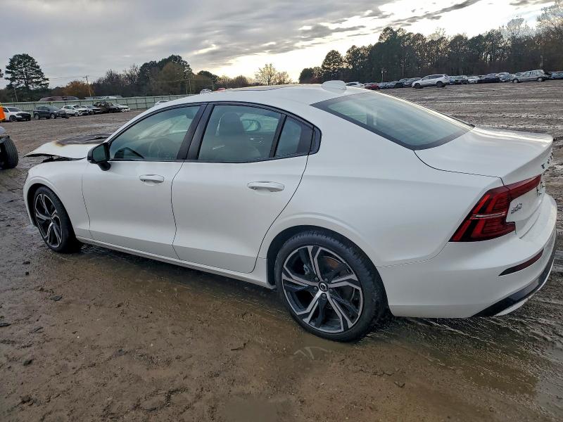 Photo 2 from auction – 2024 VOLVO S60 CORE with VIN 7JRL12TK3RG320499
