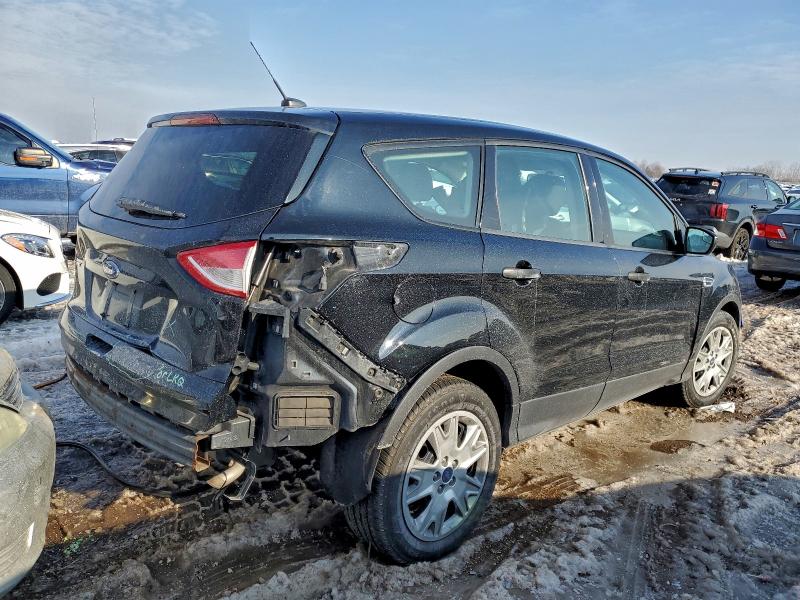 Photo 3 from auction – 2016 FORD ESCAPE S with VIN 1FMCU0F78GUA98912