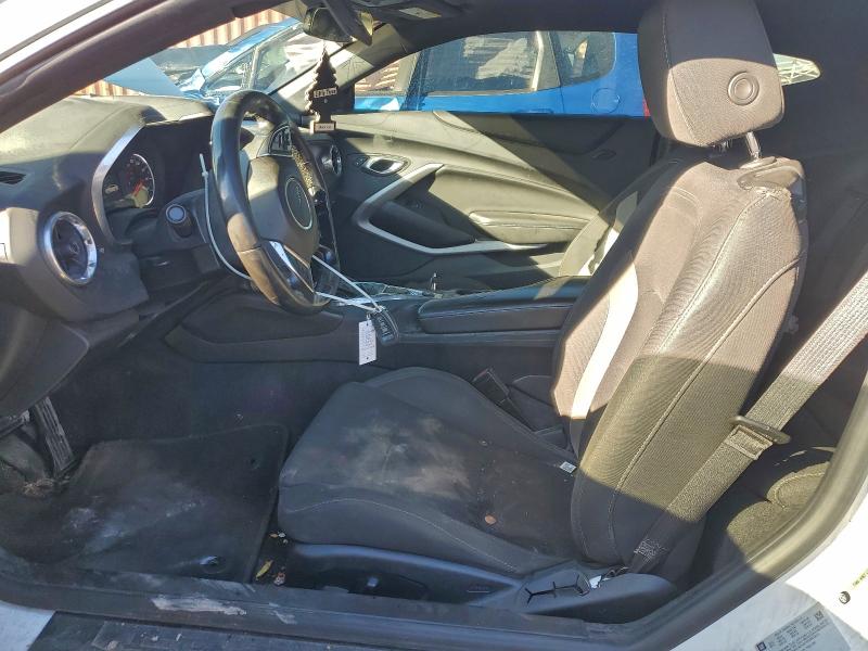 Photo 7 from auction – 2018 CHEVROLET CAMARO LT with VIN 1G1FB1RS2J0123355