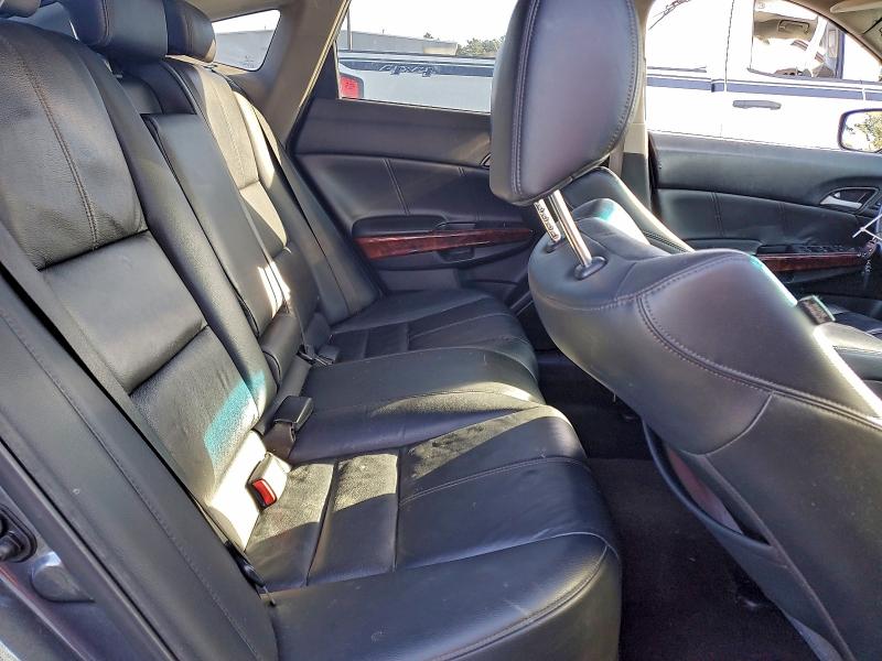 Photo 10 from auction – 2012 HONDA CROSSTOUR with VIN 5J6TF2H58CL005905